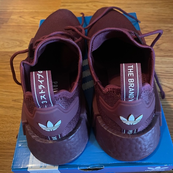 Adidas NMD R1 Shoe - Picture 4 of 5